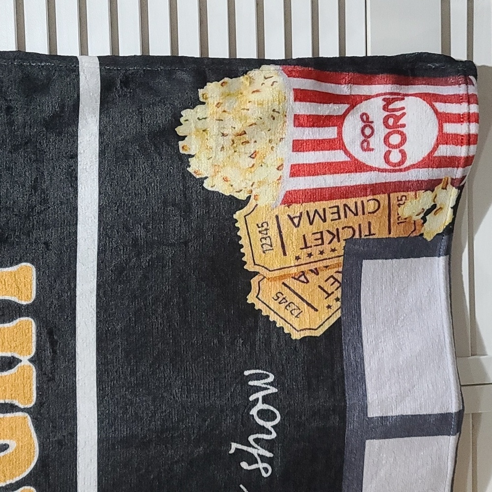 Movie Theater Print Throw Blanket, Super soft flannel polyester, Lap Size NWT - Picture 3 of 4